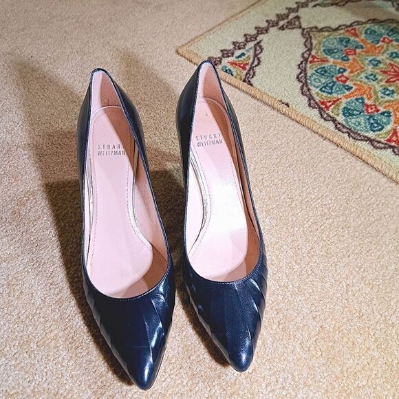 Stuart Weitzman   - Picture 1 of 7